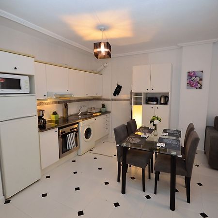 Bergantin Apartment Torrevieja Zewnętrze zdjęcie