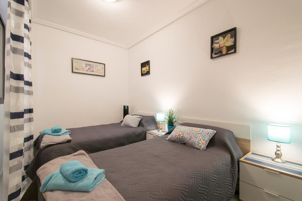 Bergantin Apartment Torrevieja Zewnętrze zdjęcie